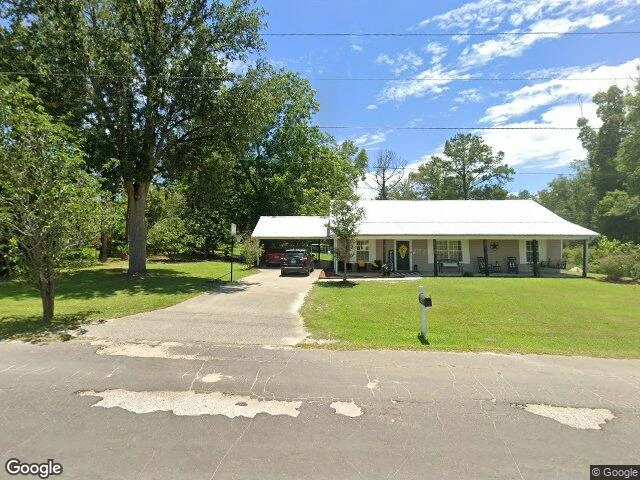 House image located at Wewahitchka, FL 32465