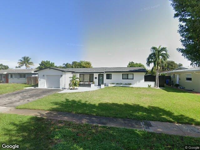 House image located at Hollywood, FL 33024
