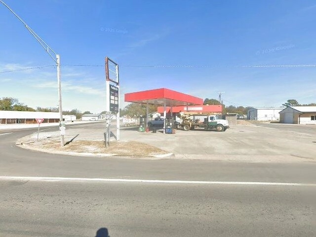House image located at Sturgeon, MO 65284
