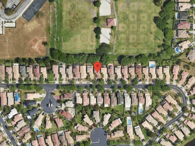 House image located at Hollywood, FL 33027