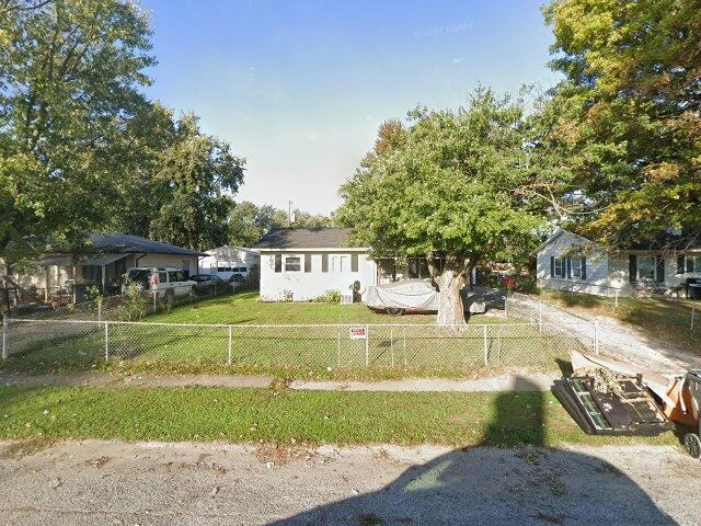House image located at Indianapolis, IN 46222