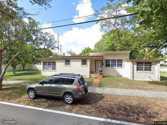 House image located at Miami, FL 33144