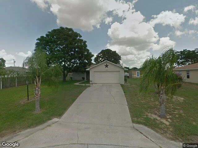 House image located at Dundee, FL 33838