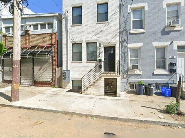 House image located at Philadelphia, PA 19122