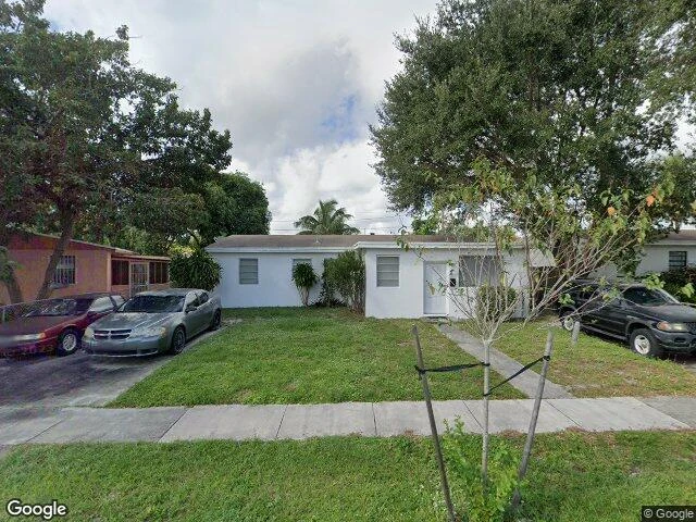 House image located at Miami, FL 33162