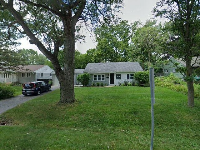 House image located at Westmont, IL 60559