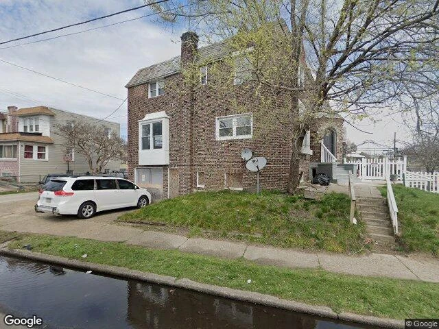 House image located at Camden, NJ 08105