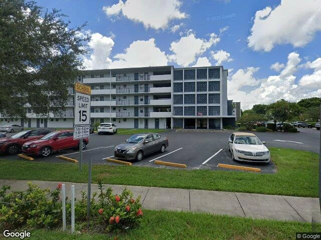 House image located at Hollywood, FL 33021