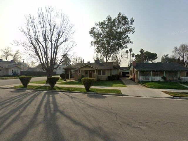 House image located at Bakersfield, CA 93304