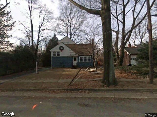 House image located at Sea Cliff, NY 11579