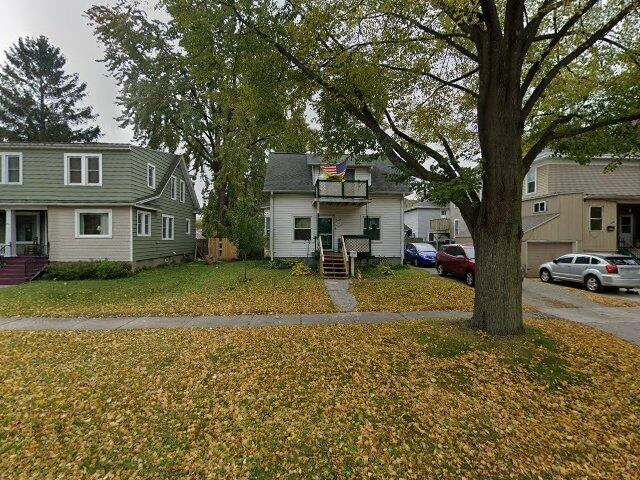 House image located at Green Bay, WI 54303