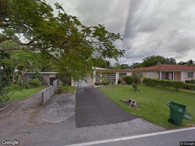 House image located at Miami, FL 33150