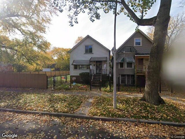 House image located at Chicago, IL 60609