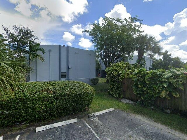 House image located at Miami, FL 33161