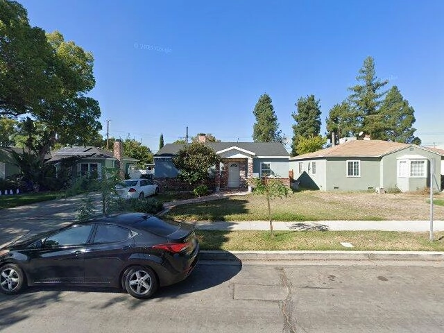 House image located at Visalia, CA 93292