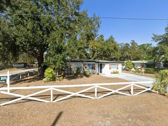 House image located at Tampa, FL 33610