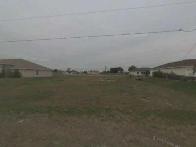 House image located at Cape Coral, FL 33909