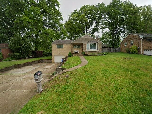 House image located at Bethel Park, PA 15102