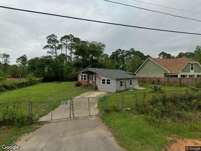House image located at Milton, FL 32583