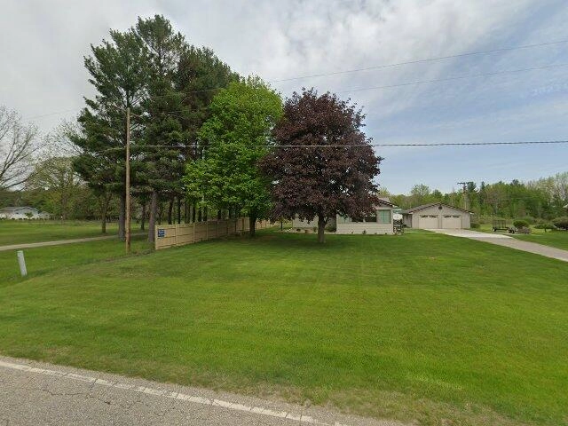House image located at Vassar, MI 48768