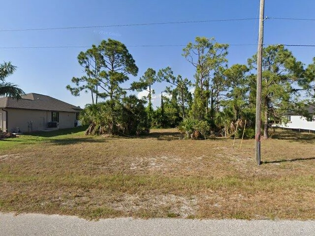 House image located at East Hartford, CT 06118