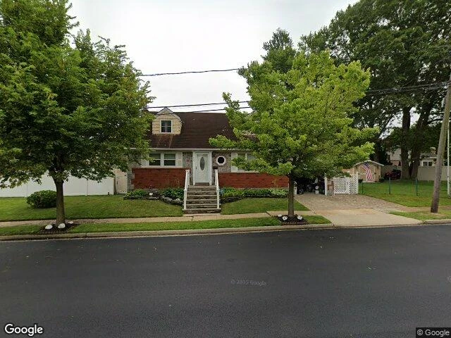 House image located at Farmingdale, NY 11735
