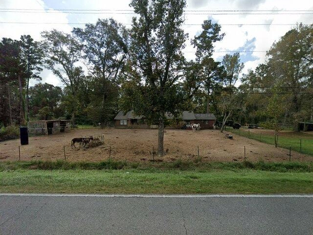 House image located at Graceville, FL 32440