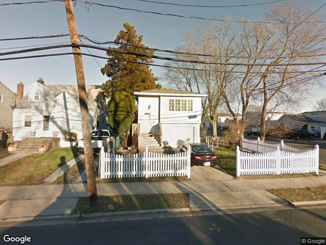 House image located at Lindenhurst, NY 11757