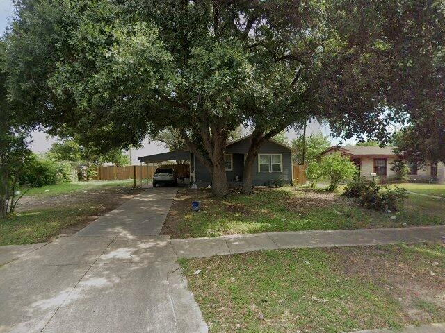 House image located at San Antonio, TX 78221