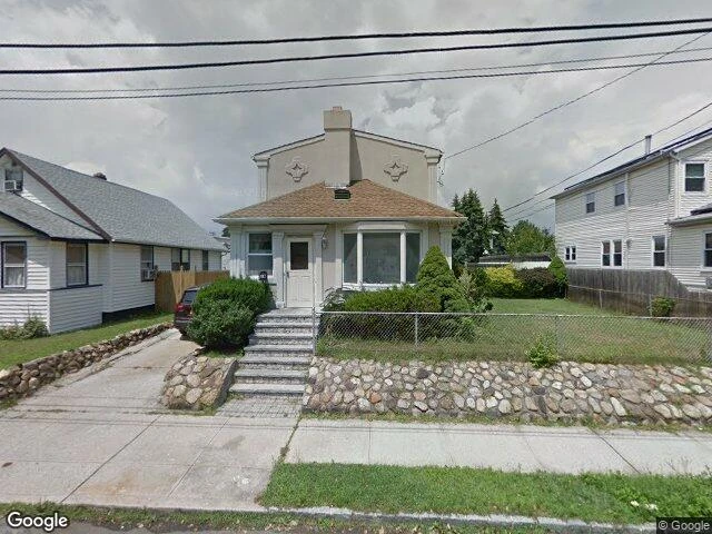 House image located at Lindenhurst, NY 11757