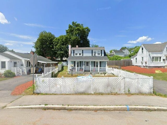 House image located at Nashua, NH 03060