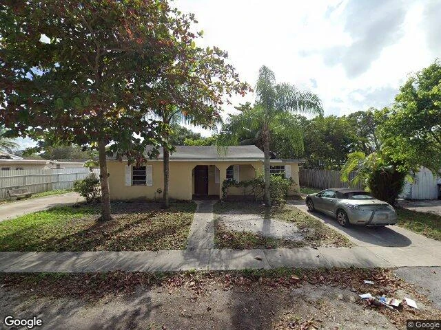 House image located at Miami, FL 33161