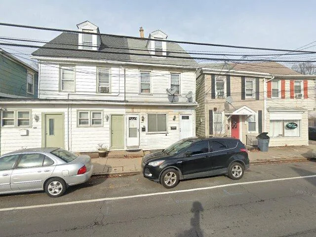 House image located at Beverly, NJ 08010