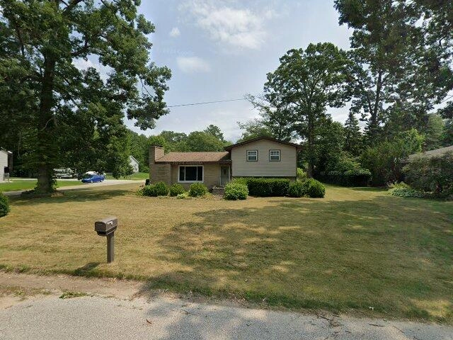 House image located at Muskegon, MI 49445
