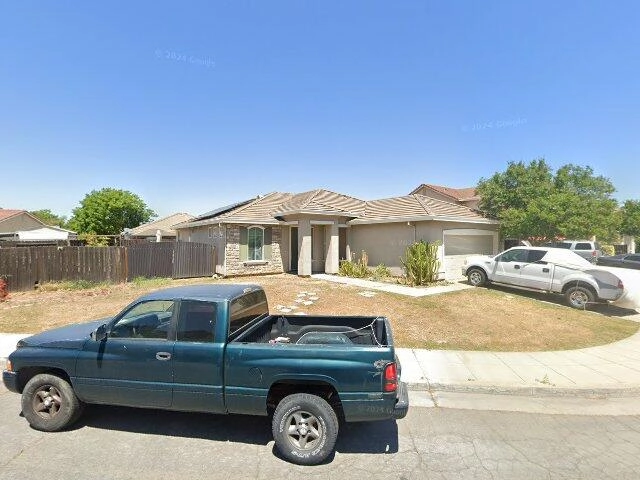 House image located at Madera, CA 93637