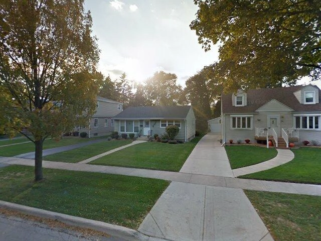 House image located at Villa Park, IL 60181