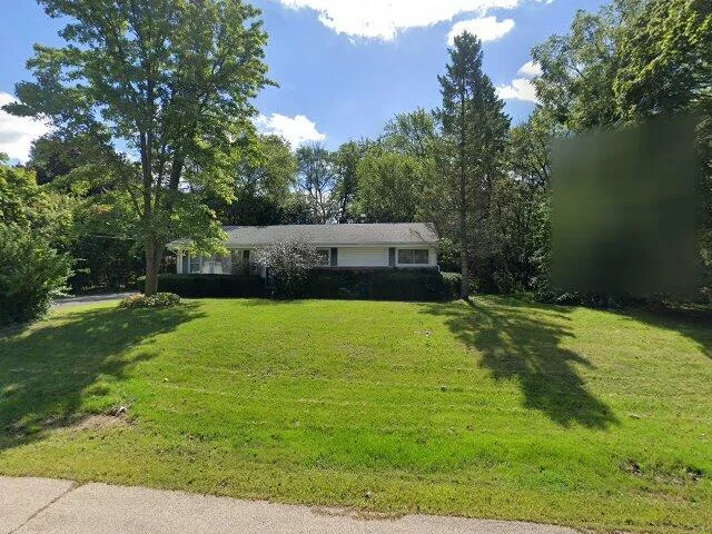 House image located at Lake Bluff, IL 60044