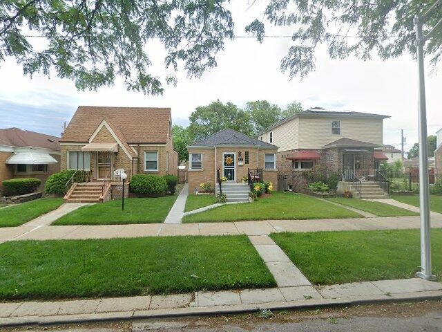 House image located at Chicago, IL 60628