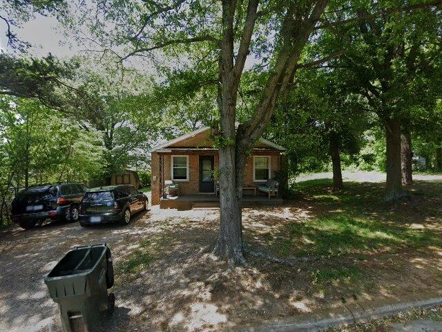 House image located at Hickory, NC 28602