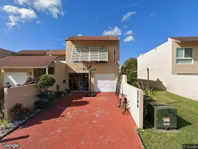 House image located at Miami, FL 33173