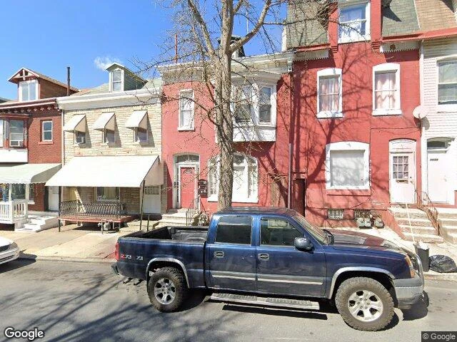 House image located at Reading, PA 19601