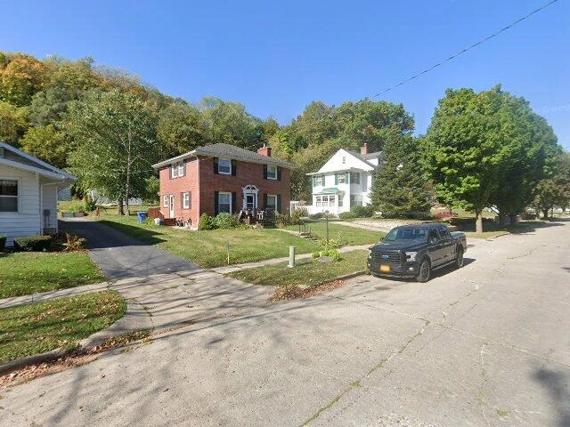 House image located at Elkader, IA 52043