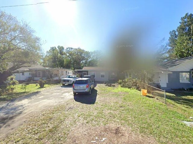 House image located at Saint Petersburg, FL 33714