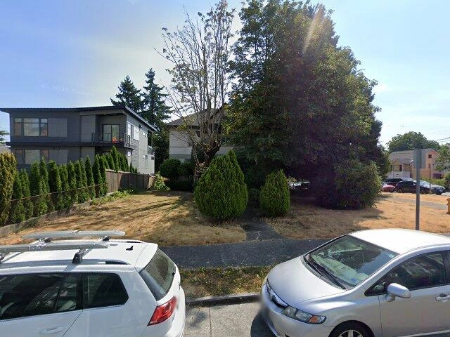 House image located at Seattle, WA 98144