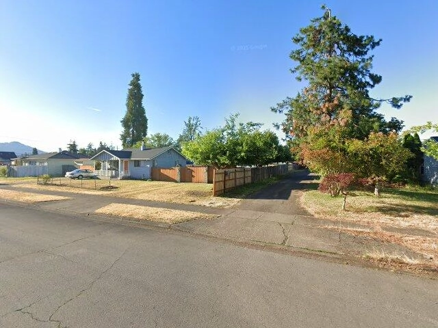 House image located at Springfield, OR 97478