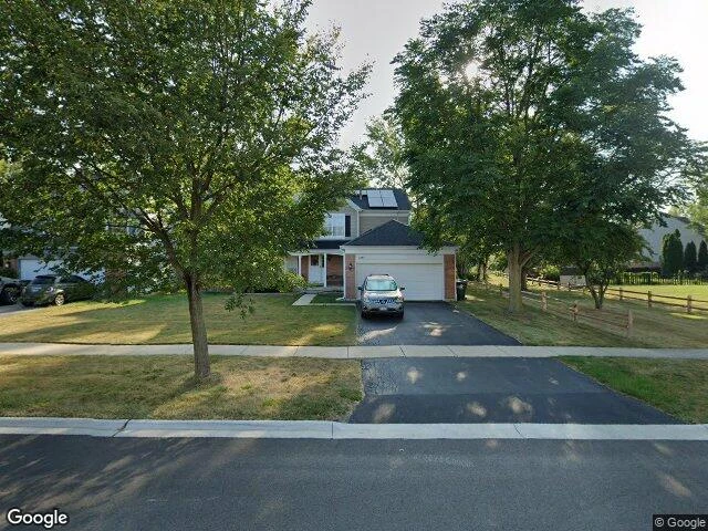 House image located at Round Lake, IL 60073