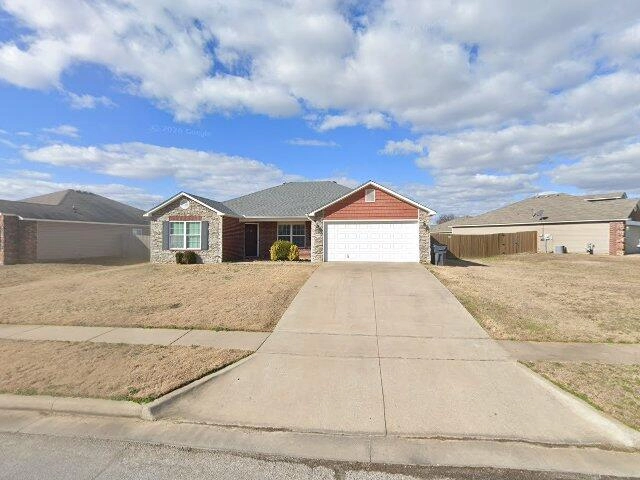 House image located at Claremore, OK 74019
