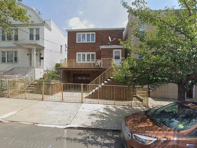 House image located at Berkeley, CA 94708