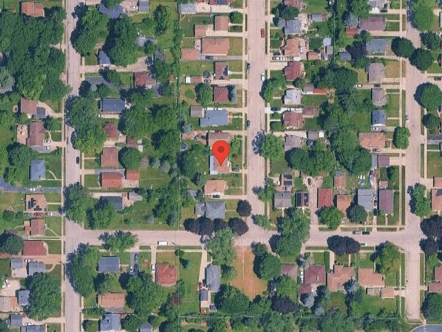 House image located at Waukegan, IL 60085