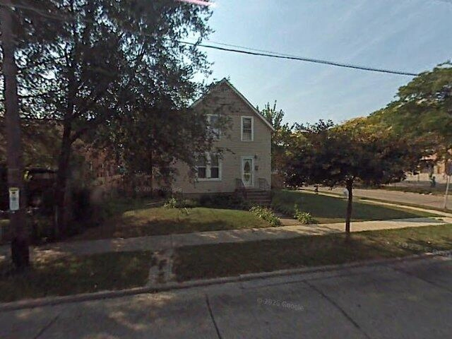 House image located at Kenosha, WI 53143